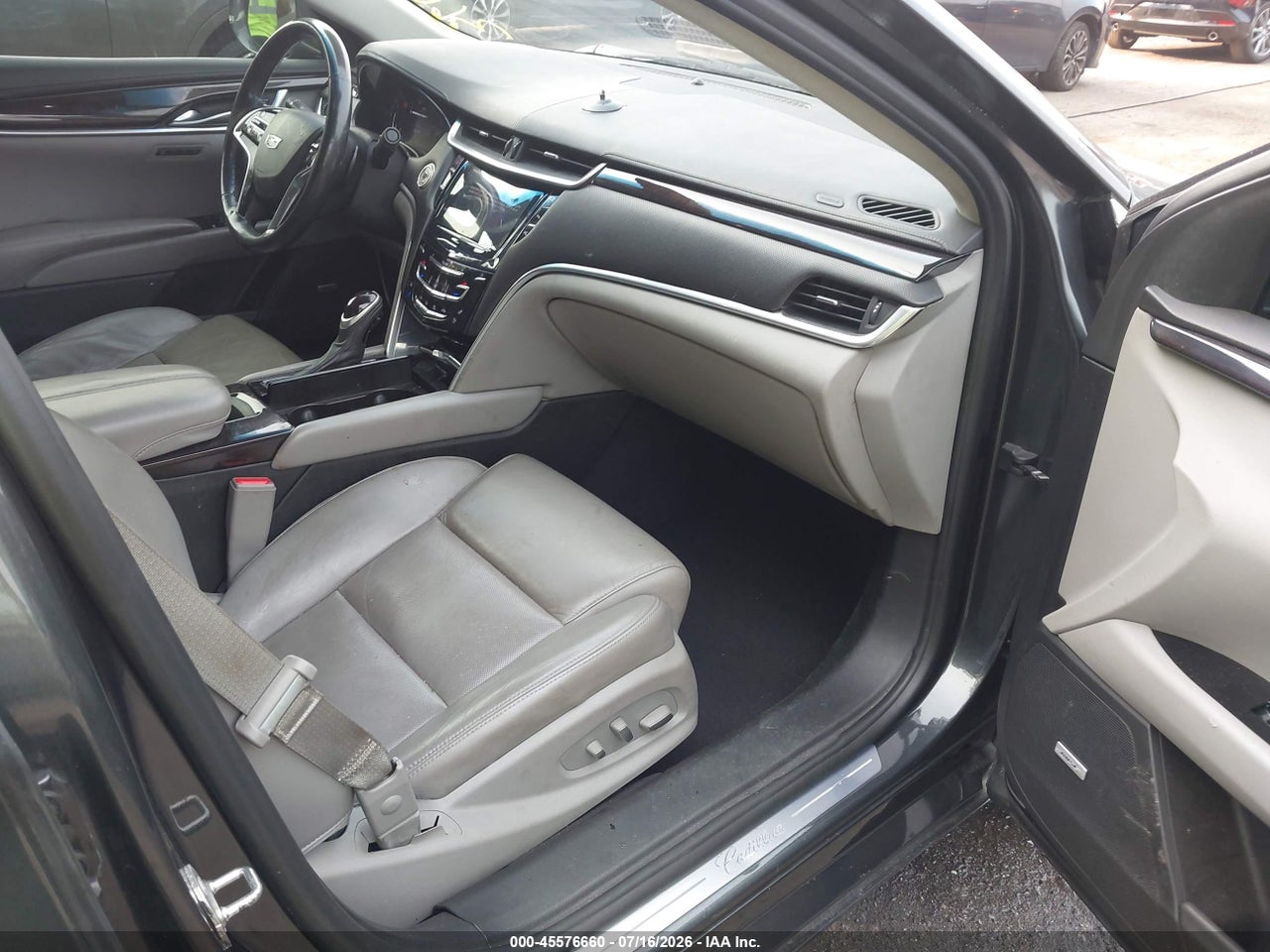 2017 CADILLAC XTS LUXURY · 5/11
