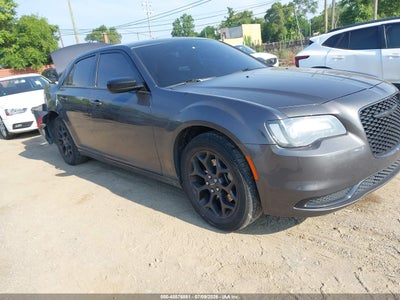 2022 CHRYSLER 300 TOURING AWD