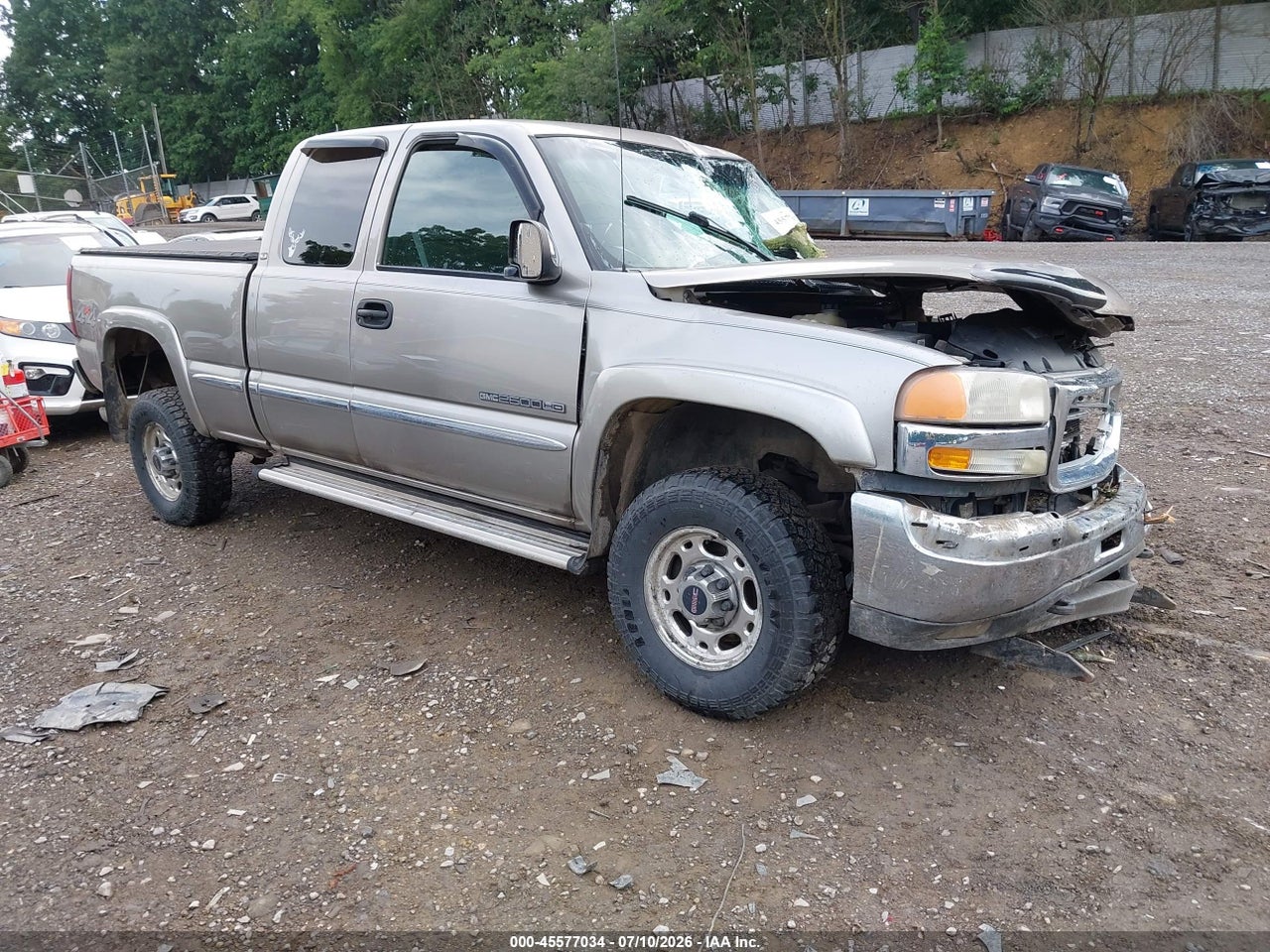 1GTHK29U12E****** · 2002 GMC SIERRA 2500HD SLE