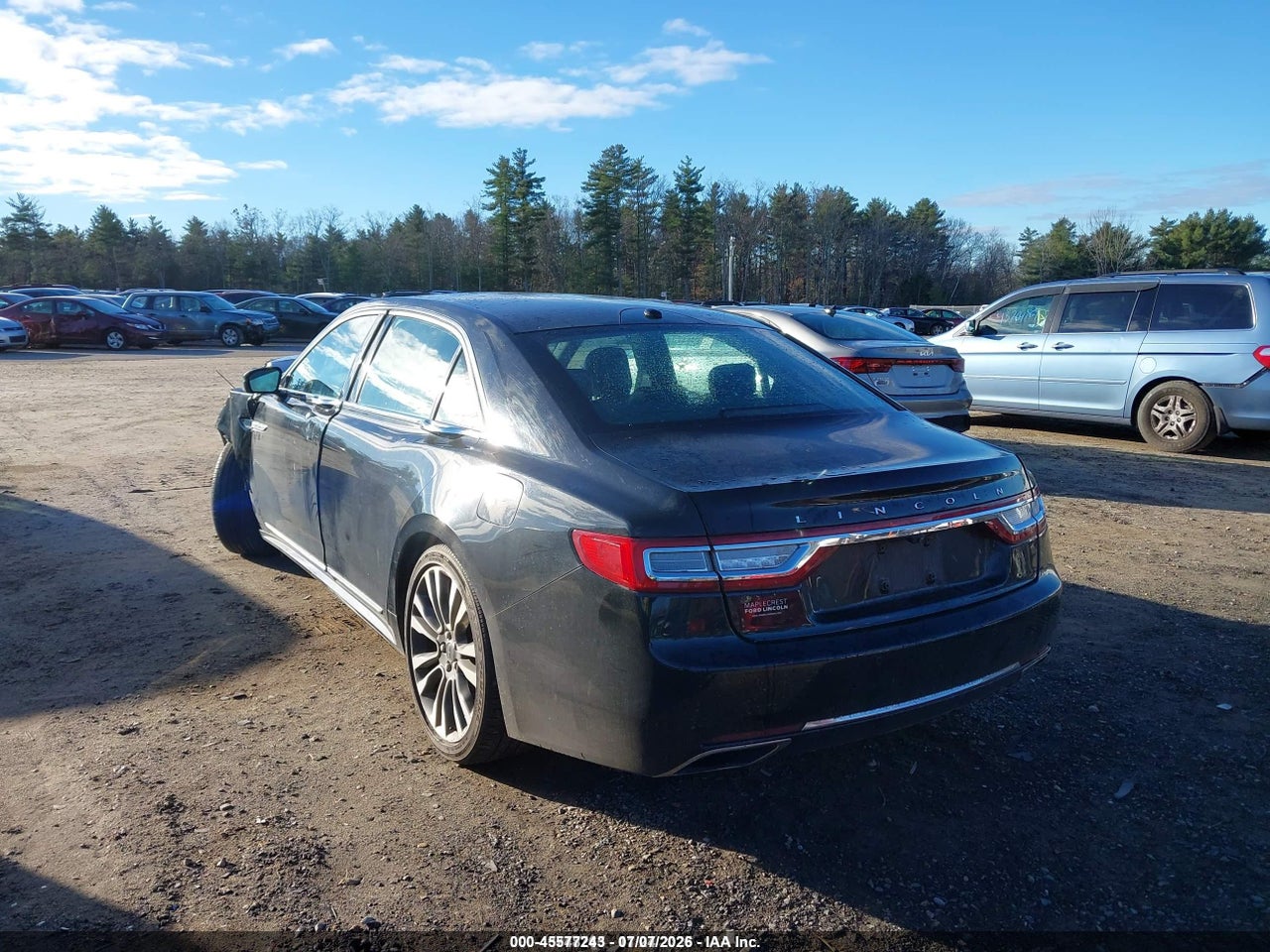 2017 LINCOLN CONTINENTAL SELECT · 3/11