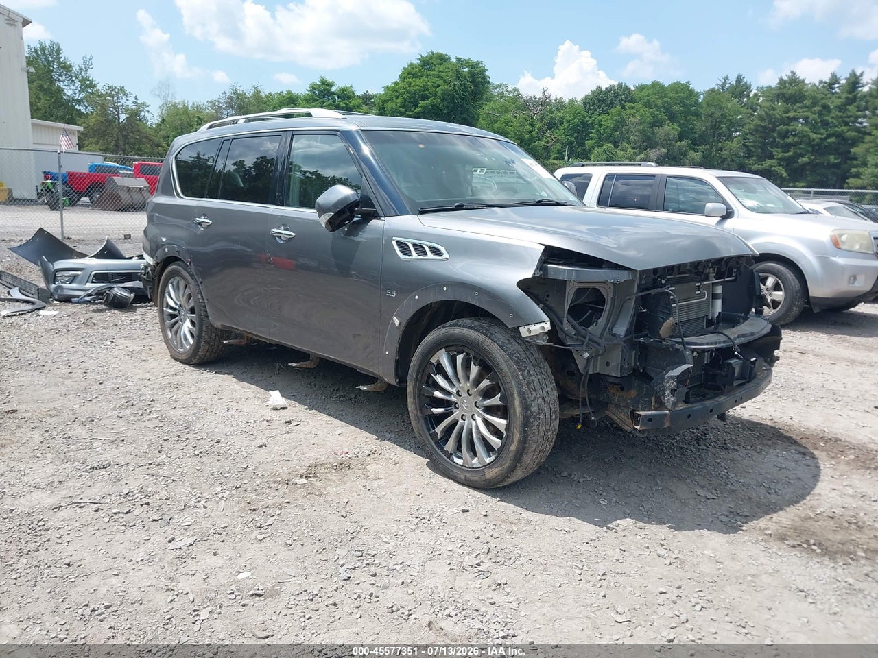 2016 INFINITI QX80  