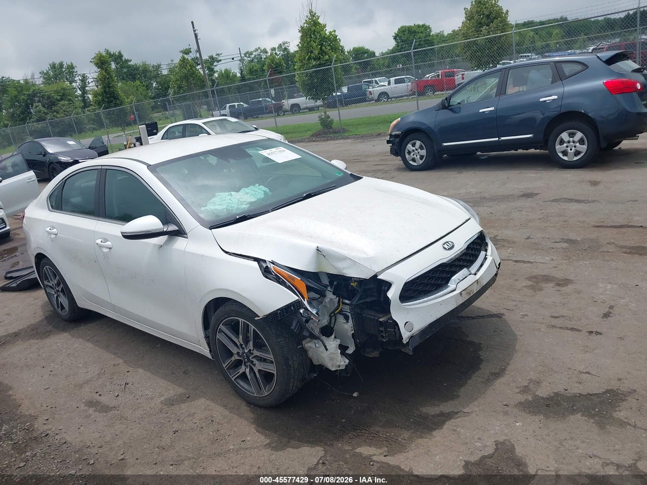 3KPF54AD8KE****** · 2019 KIA FORTE EX