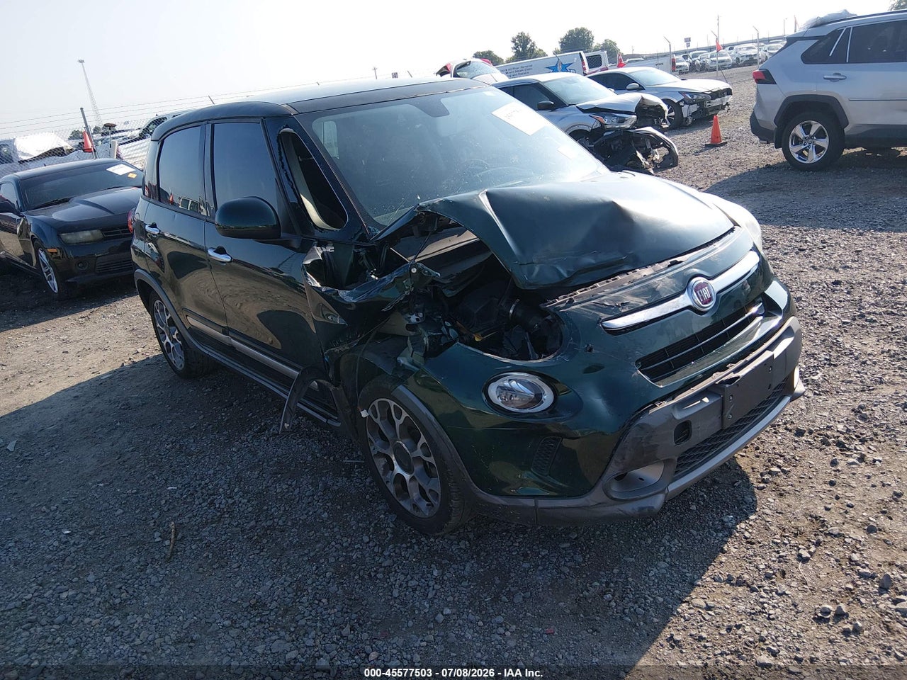 ZFBCFADH1EZ****** · 2014 FIAT 500L TREKKING