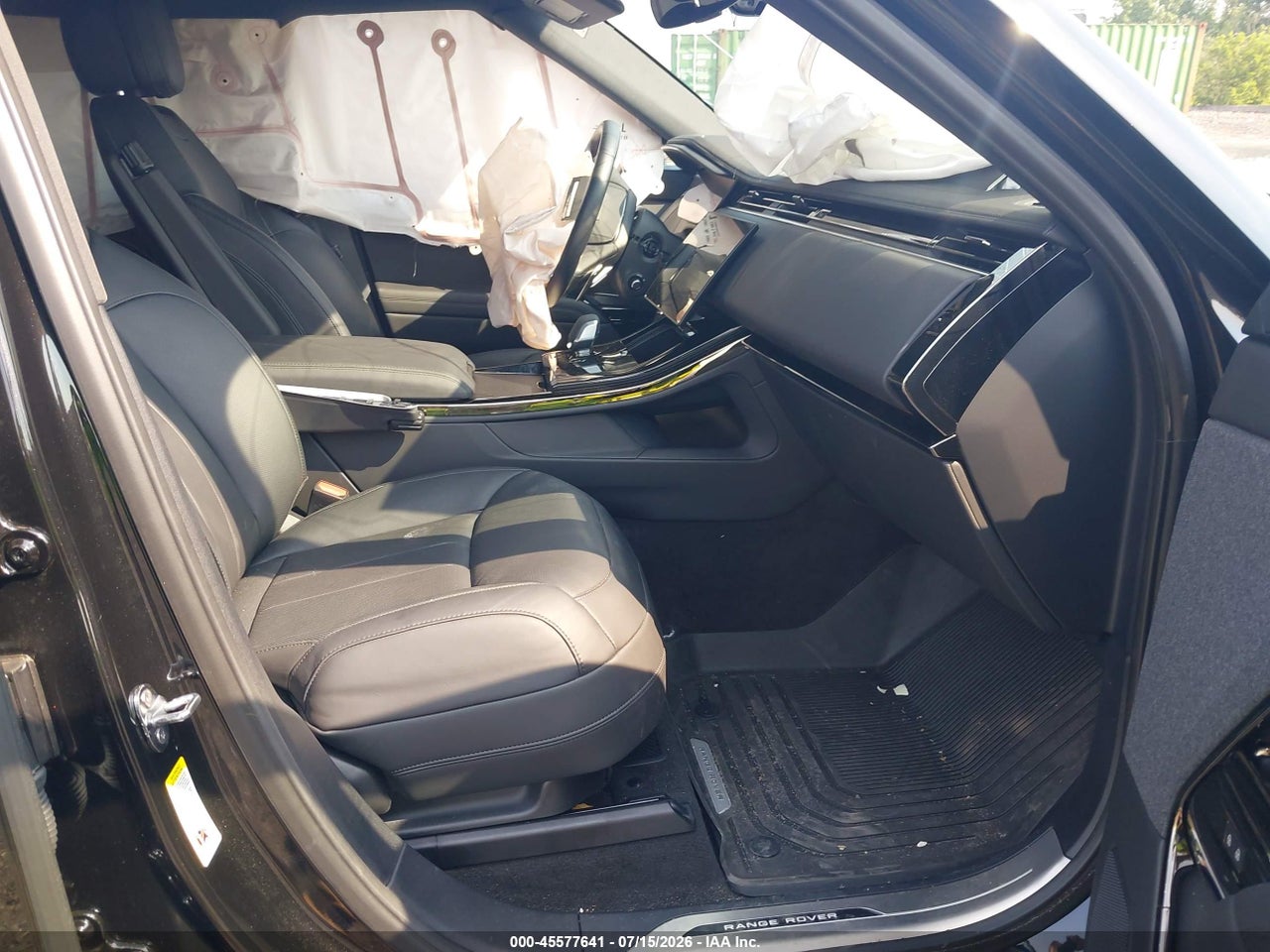 2026 LAND ROVER RANGE ROVER SPORT P360 SE · 5/11