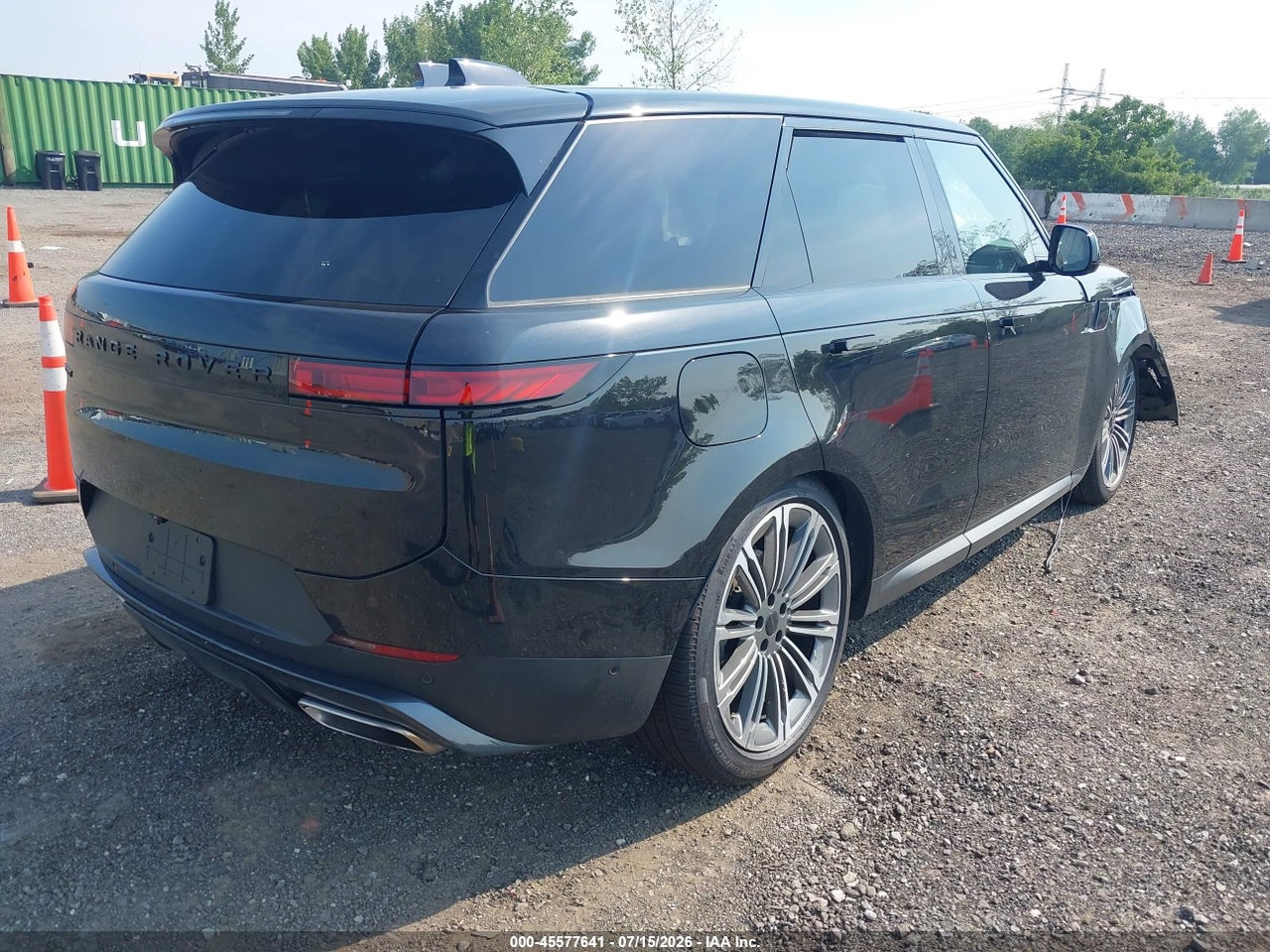 2026 LAND ROVER RANGE ROVER SPORT P360 SE · 4/11