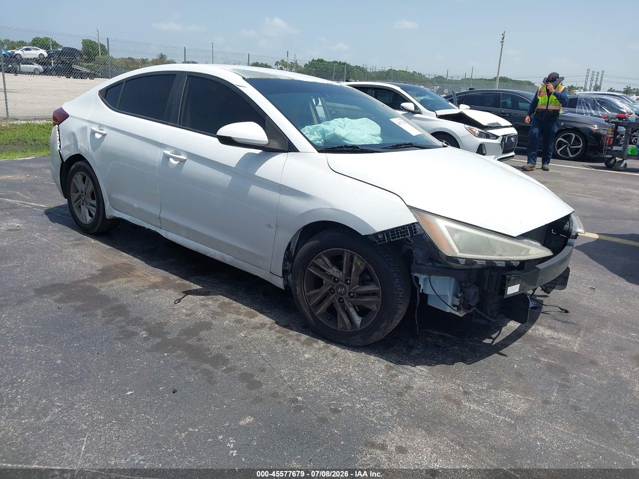 5NPD84LF5KH****** · 2019 HYUNDAI ELANTRA SEL