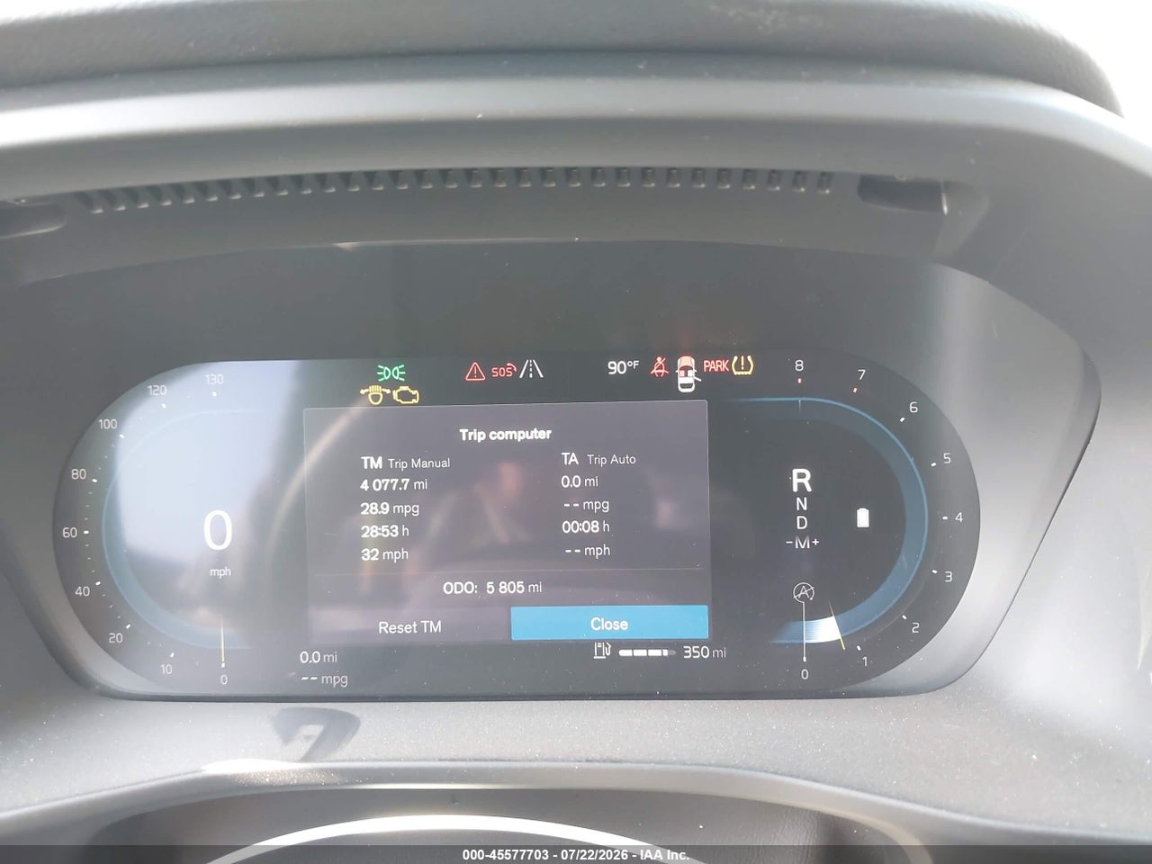 YV4L12UK2R2****** · 2024 VOLVO XC40 B5 CORE BRIGHT THEME · 7/11