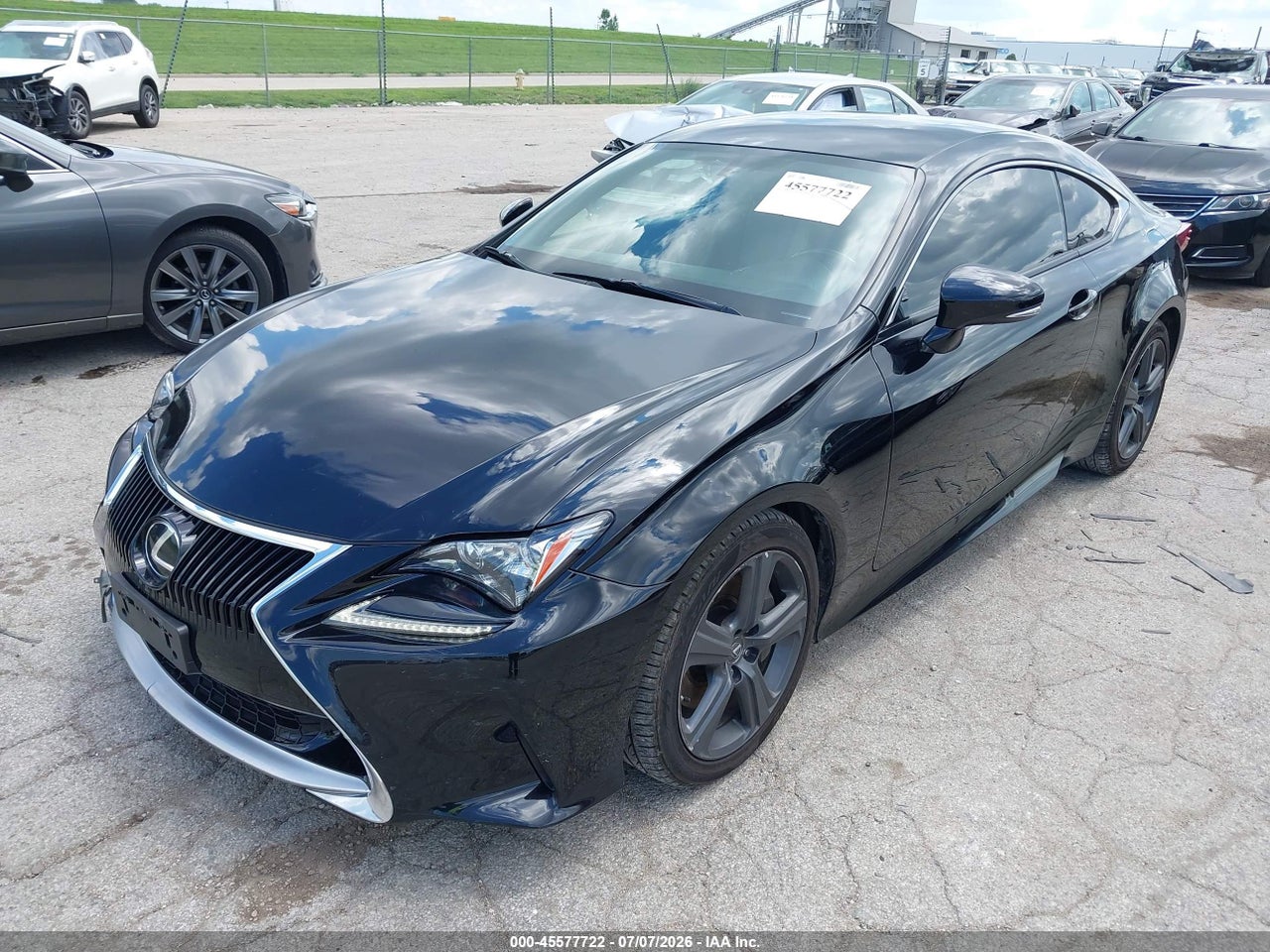 2017 LEXUS RC 200T · 2/11