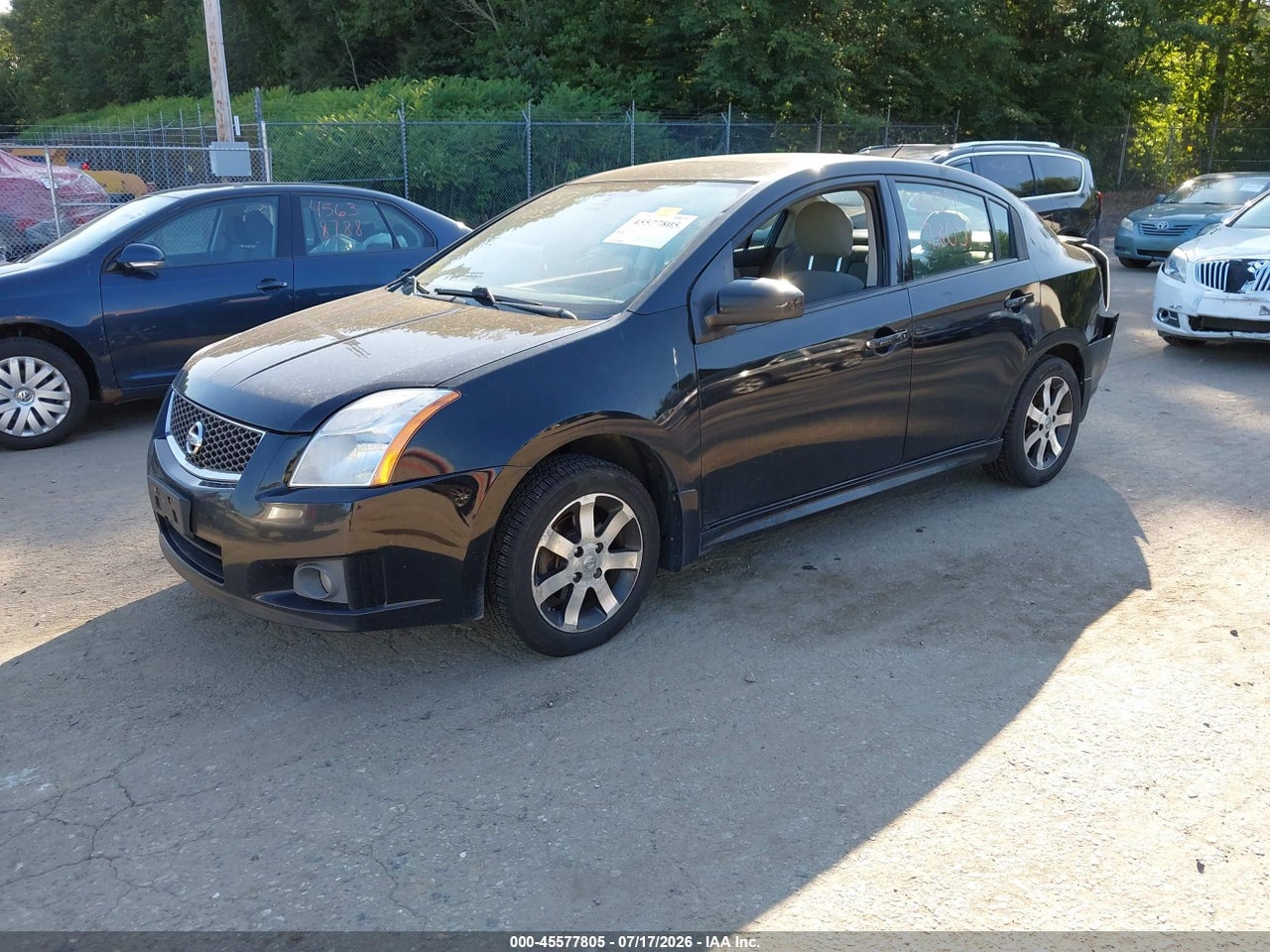 2012 NISSAN SENTRA 2.0 SR · 2/11