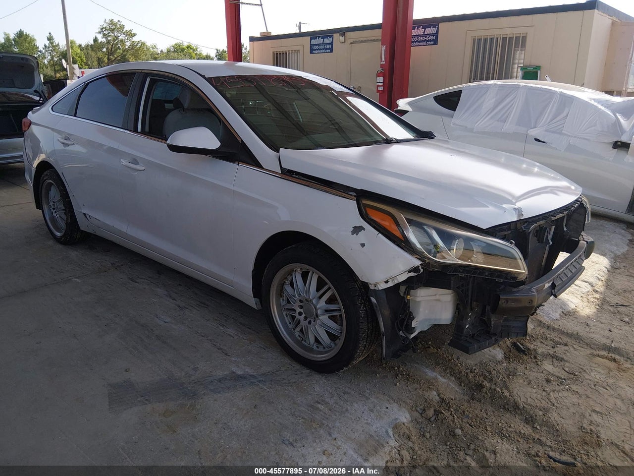 5NPE24AF2FH****** · 2015 HYUNDAI SONATA SE