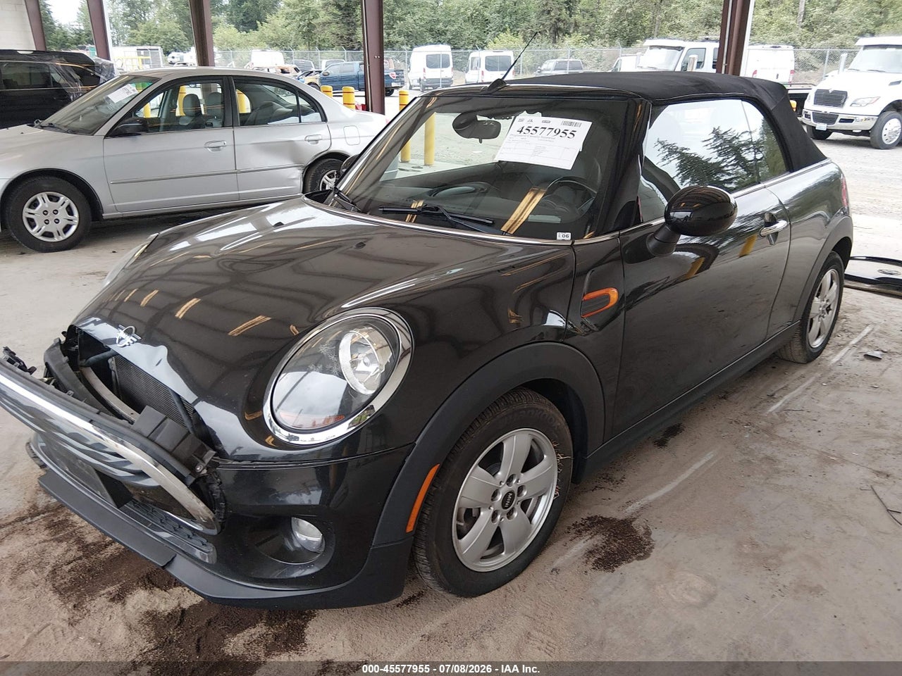 2019 MINI CONVERTIBLE COOPER · 2/11
