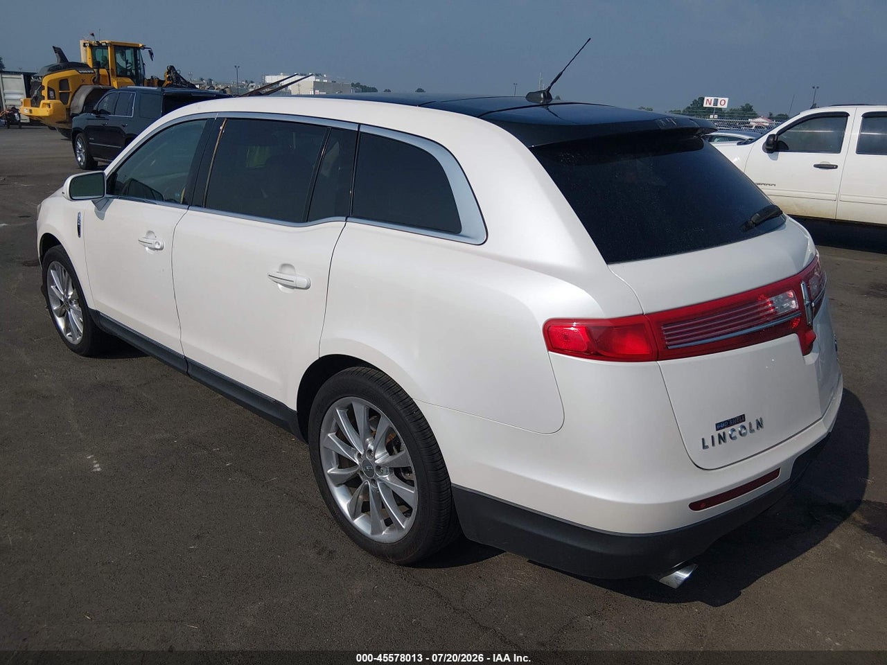 2011 LINCOLN MKT ECOBOOST · 3/11