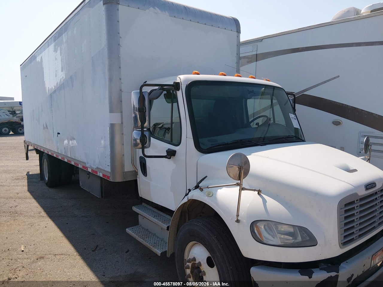 1FVACWDUXGH****** · 2016 FREIGHTLINER M2 106 MEDIUM DUTY