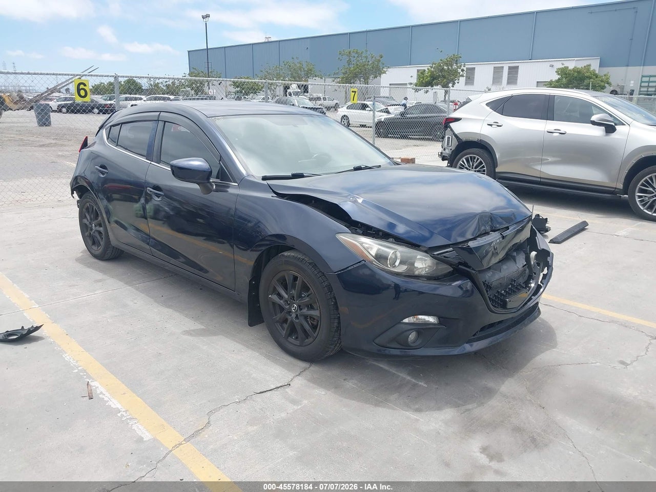 JM1BM1M7XF1****** · 2015 MAZDA MAZDA3 I GRAND TOURING
