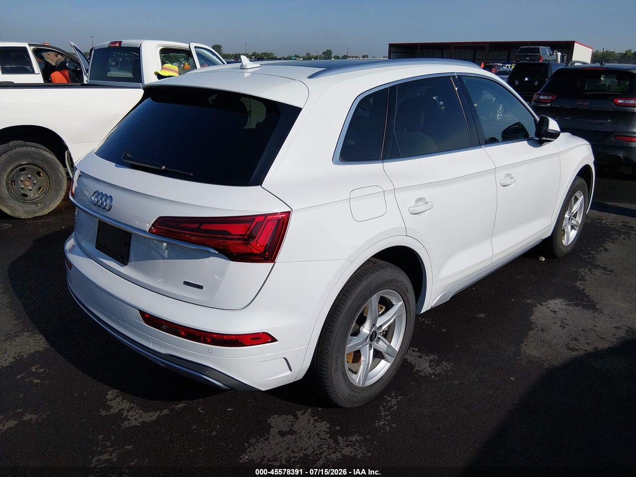 2022 AUDI Q5 PREMIUM 40 TFSI QUATTRO S TRONIC · 4/11