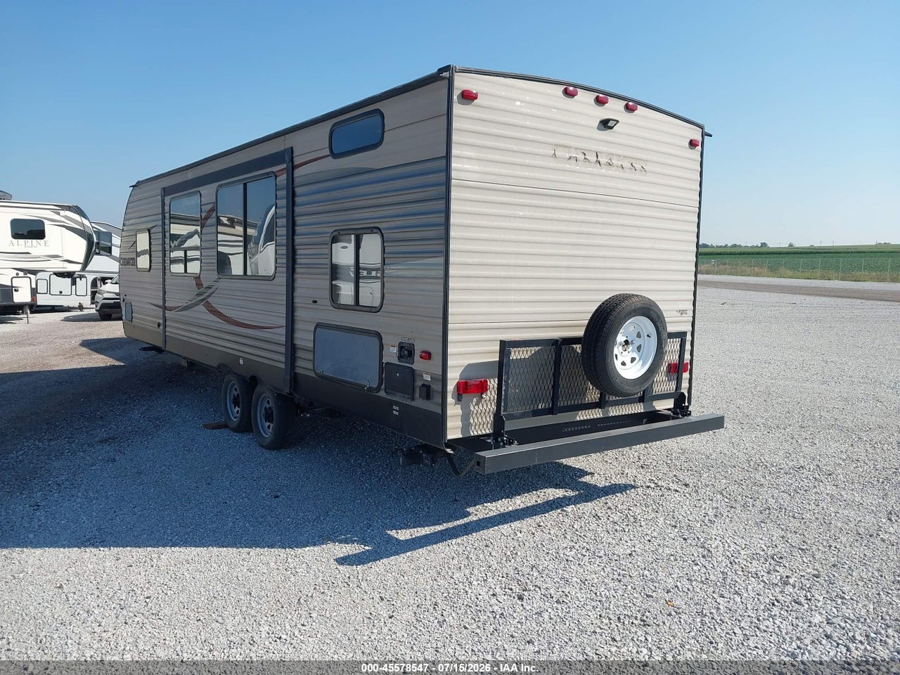 2015 FOREST RIVER CHEROKEE   · 3/11