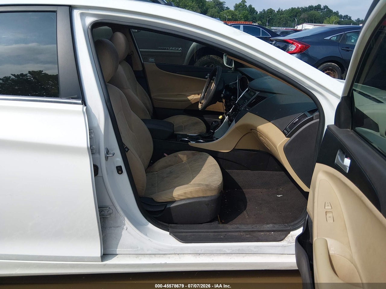 2011 HYUNDAI SONATA GLS · 5/11