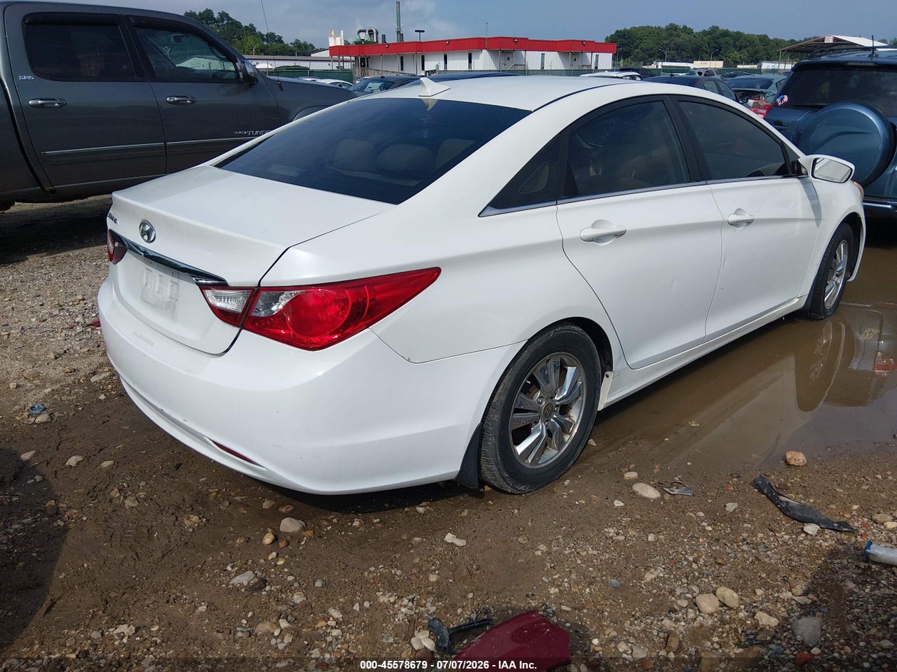 2011 HYUNDAI SONATA GLS · 4/11