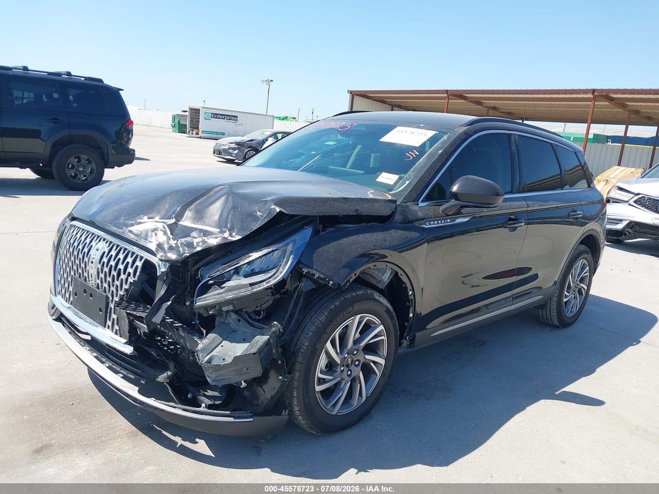 2026 LINCOLN CORSAIR PREMIERE · 2/11