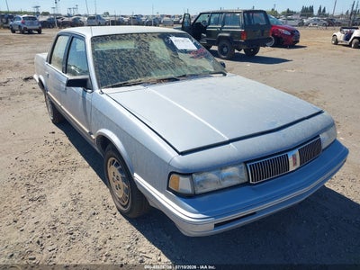 1996 OLDSMOBILE CIERA SL
