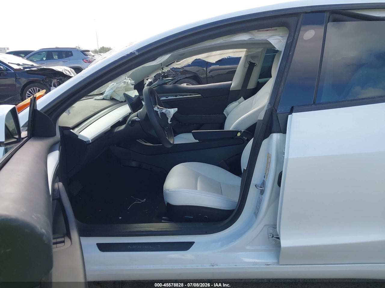 2022 TESLA MODEL 3 REAR-WHEEL DRIVE · 5/10