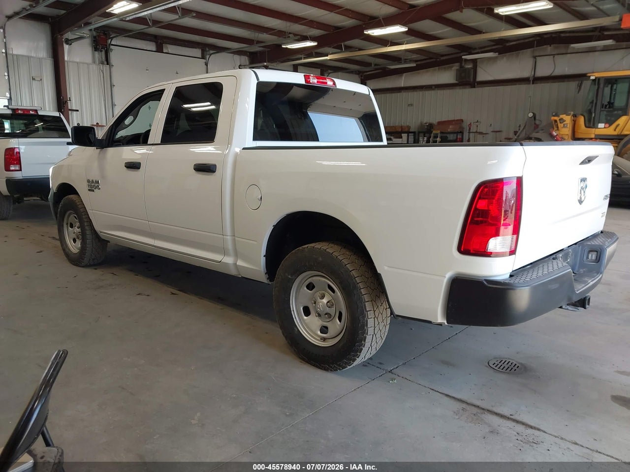 2019 RAM 1500 CLASSIC TRADESMAN  4X4 5'7 BOX · 3/11