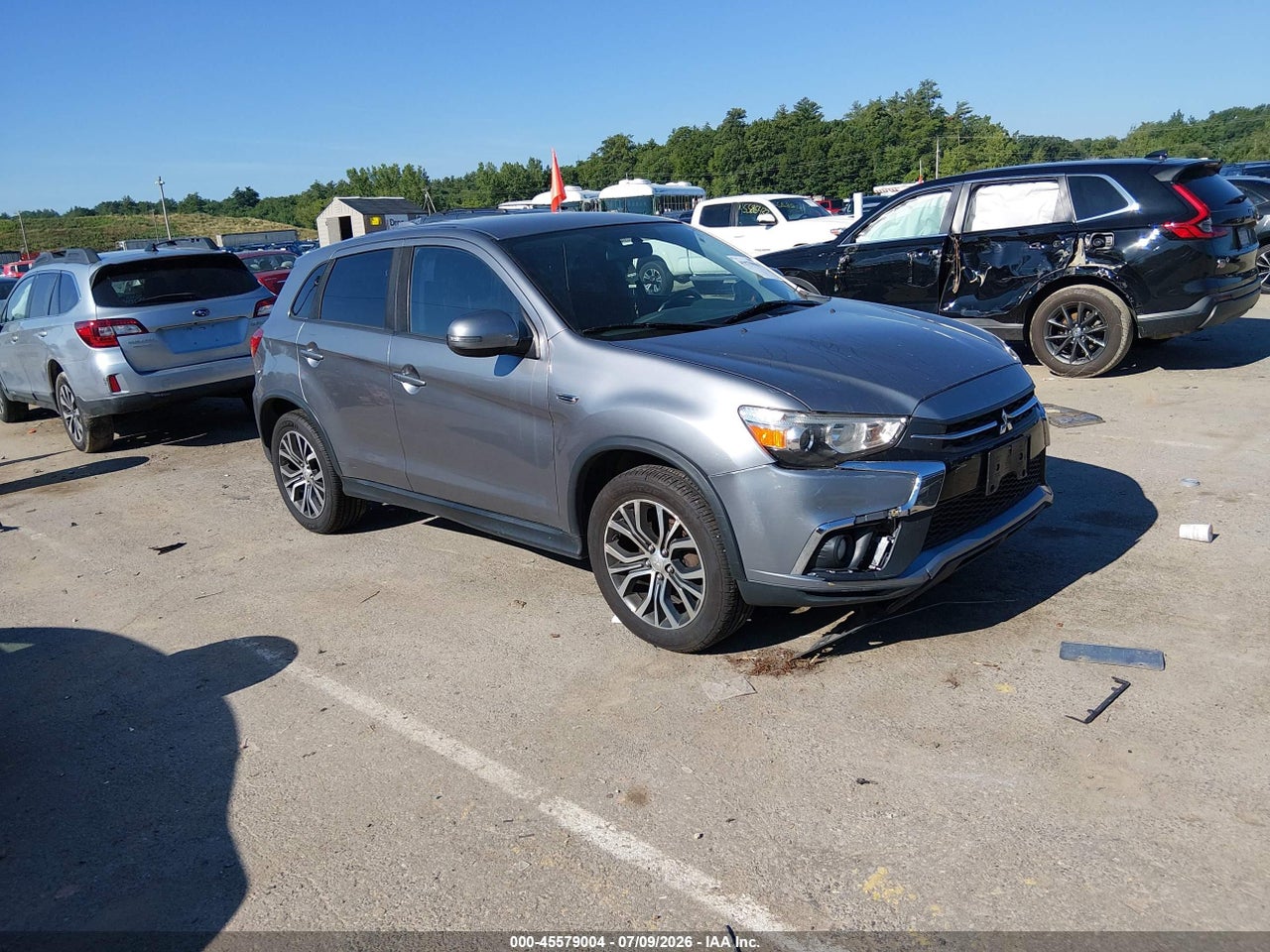 JA4AR3AW7JZ****** · 2018 MITSUBISHI OUTLANDER SPORT 2.4 SE