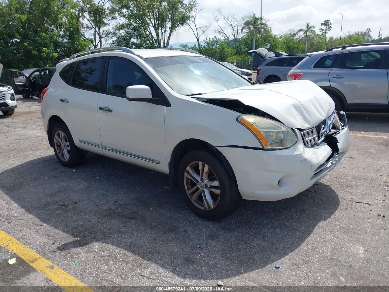 JN8AS5MT1CW****** · 2012 NISSAN ROGUE SV