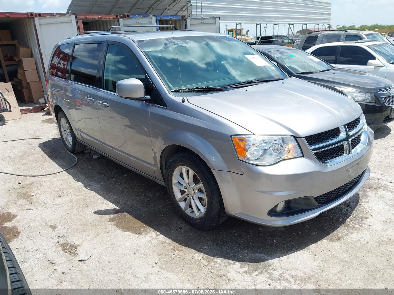 2C4RDGCGXJR****** · 2018 DODGE GRAND CARAVAN SXT