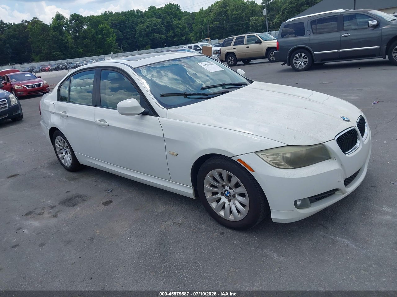 WBAPH77529N****** · 2009 BMW 328I