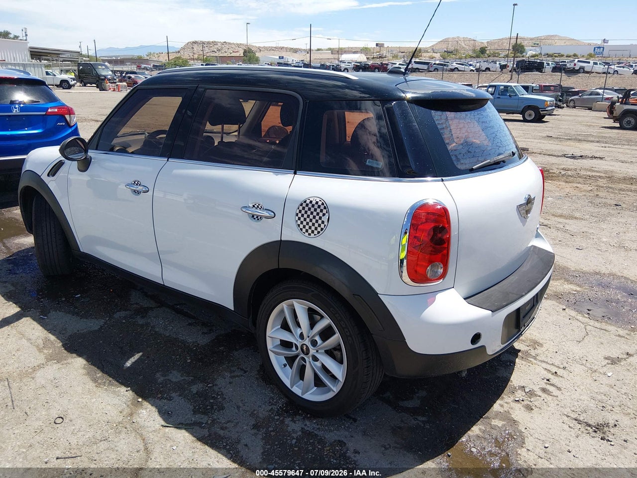 2013 MINI COUNTRYMAN COOPER · 3/11