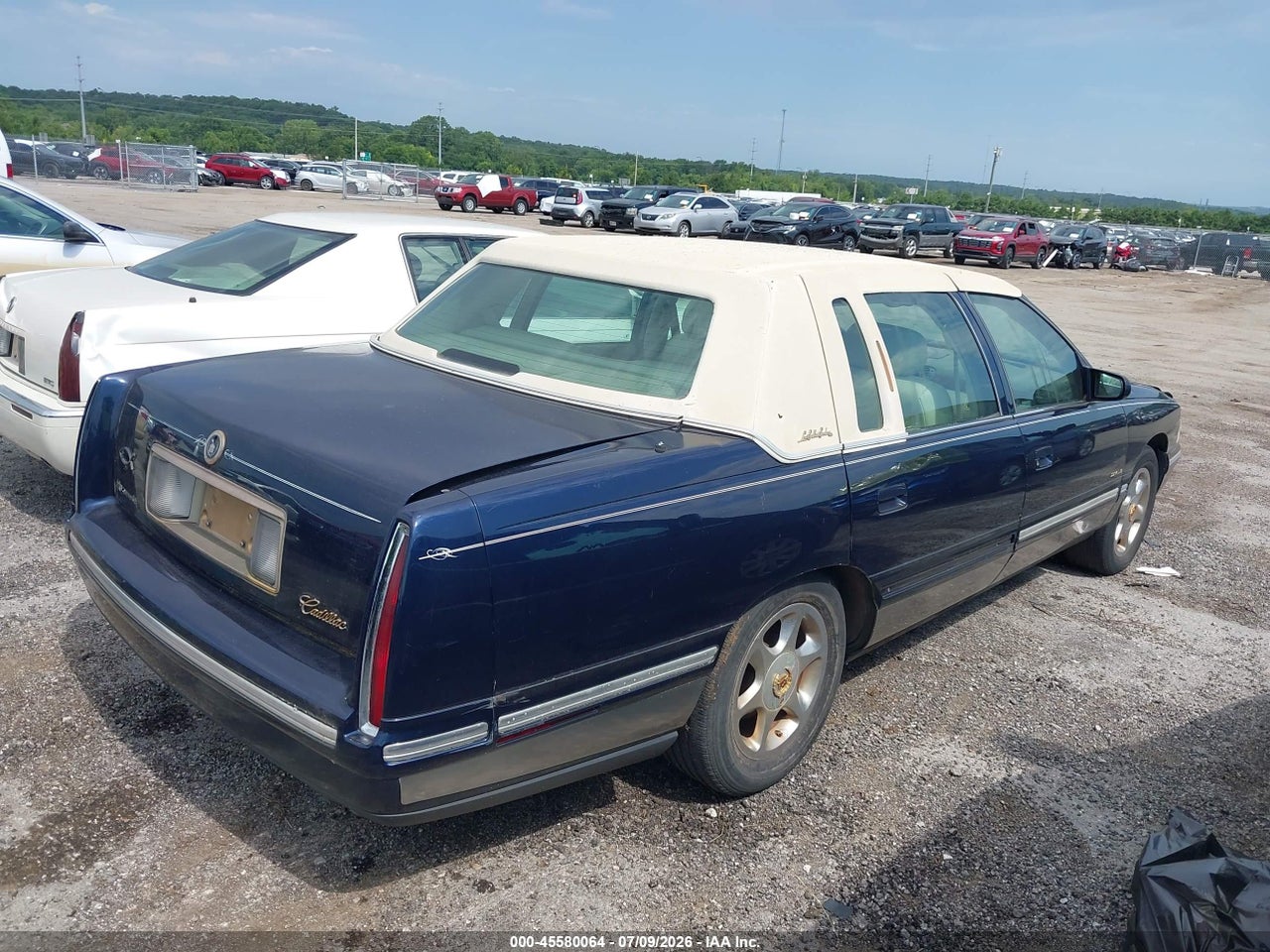 1999 CADILLAC DEVILLE STANDARD · 4/11