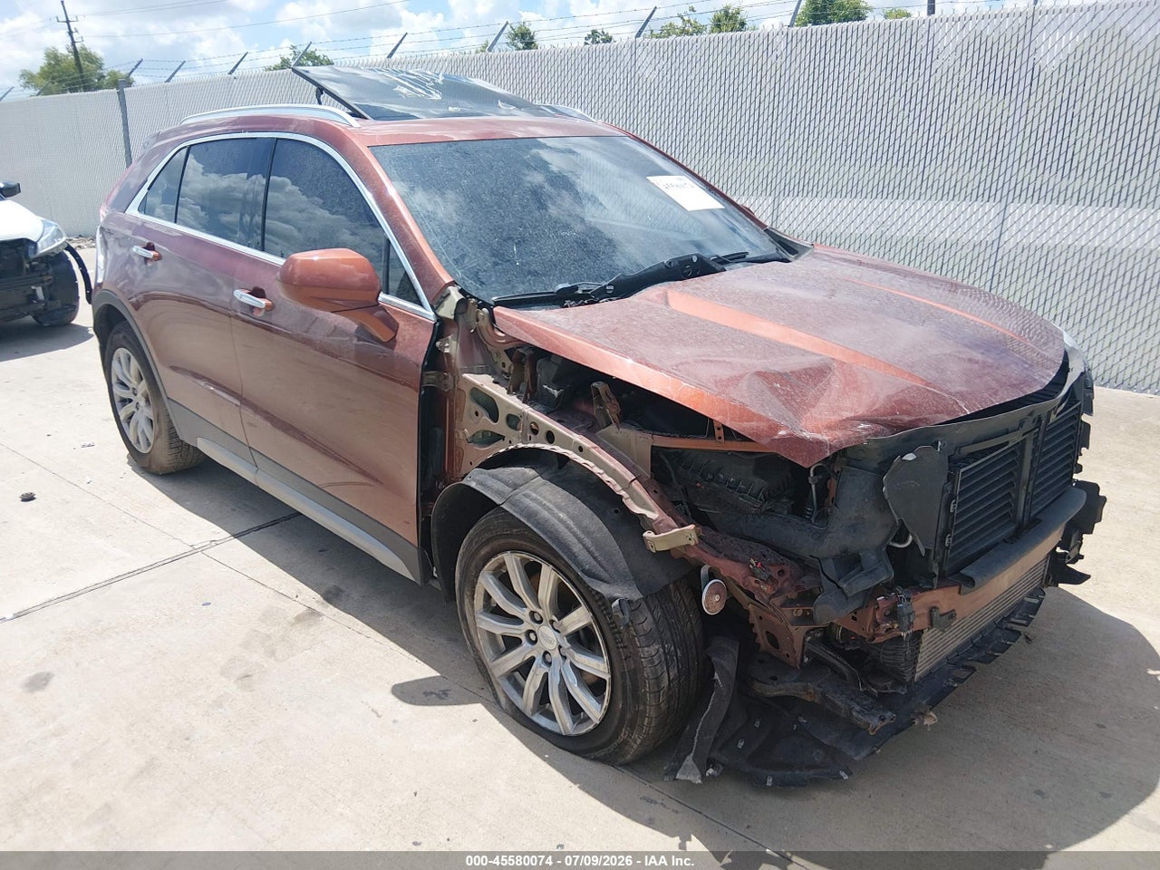 1GYFZCR42KF****** · 2019 CADILLAC XT4 PREMIUM LUXURY