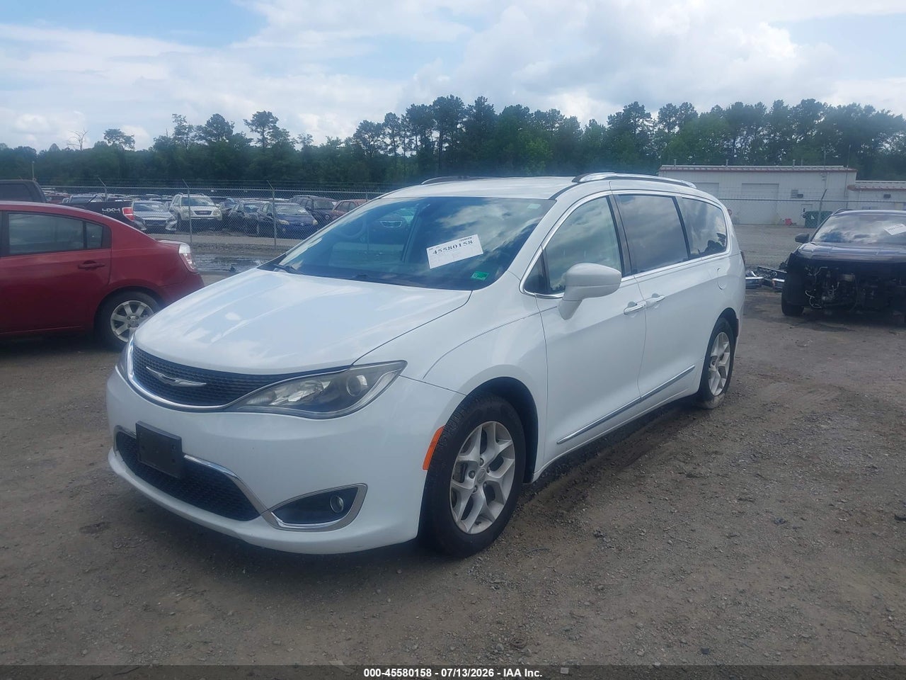 2017 CHRYSLER PACIFICA TOURING-L PLUS · 2/11