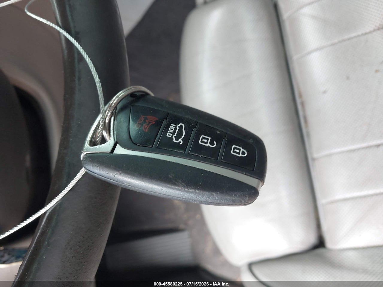 KMHGN4JE8FU****** · 2015 HYUNDAI GENESIS 3.8 · 11/11
