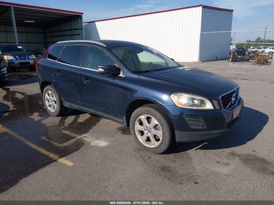 YV4952DL5D2****** · 2013 VOLVO XC60 3.2 PREMIER