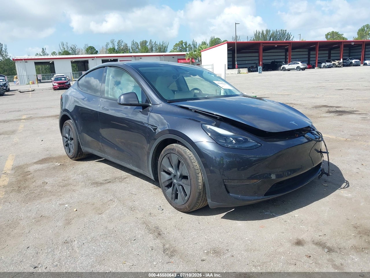 7SAYGDED5RF****** · 2024 TESLA MODEL Y LONG RANGE SINGLE MOTOR REAR-WHEEL DRIVE/RWD