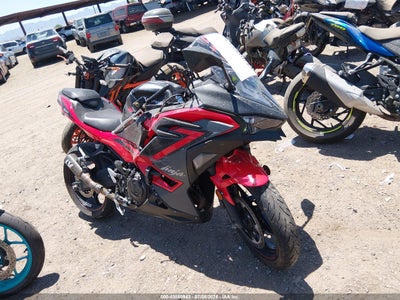 ML5EXGJ16SD****** · 2025 KAWASAKI EX500 A/B