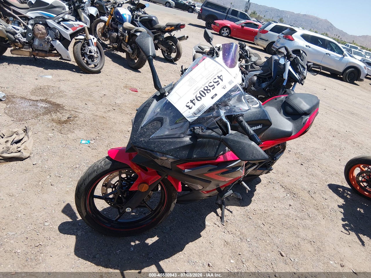 2025 KAWASAKI EX500 A/B · 2/10