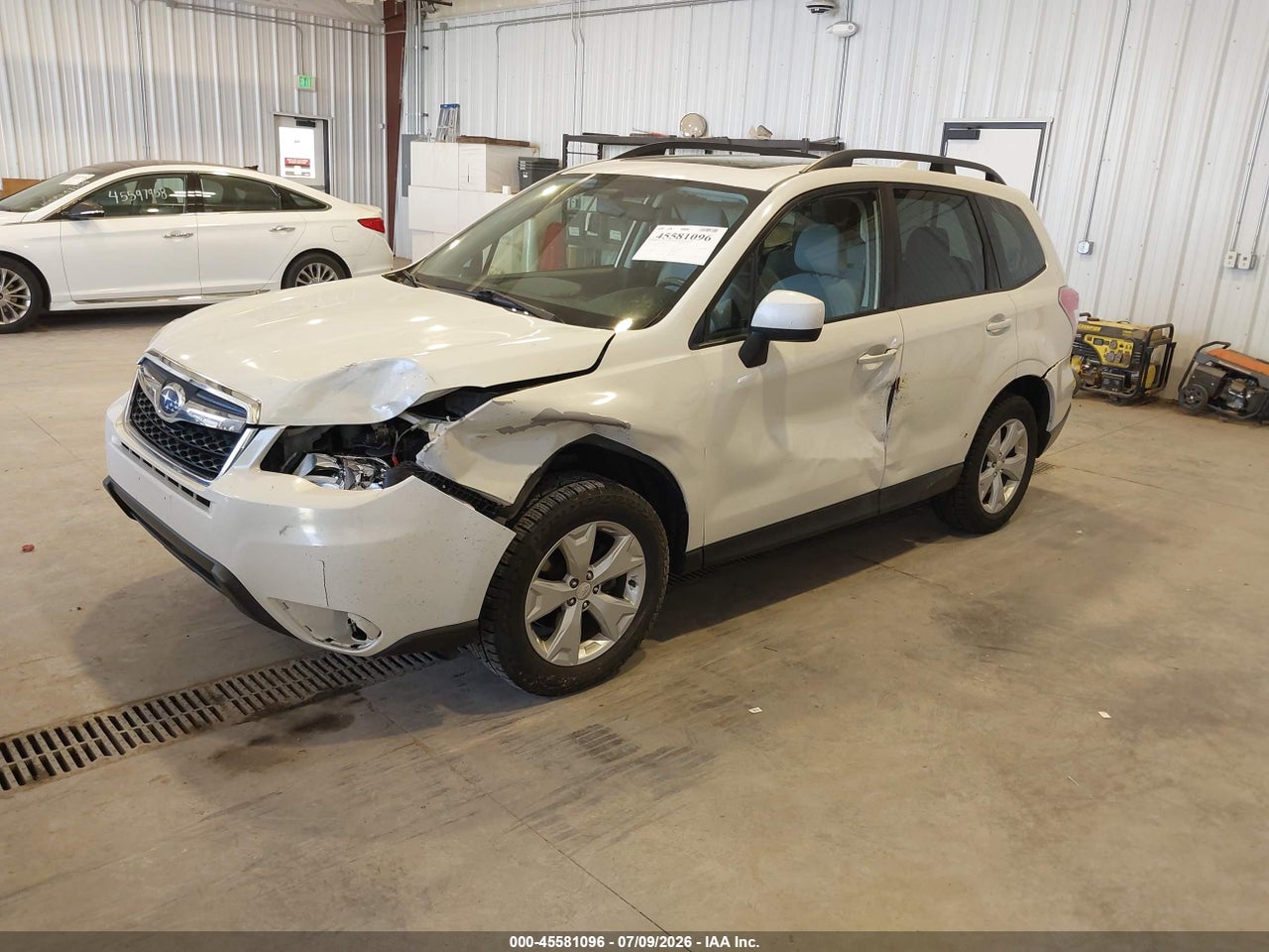 2016 SUBARU FORESTER 2.5I PREMIUM · 2/11