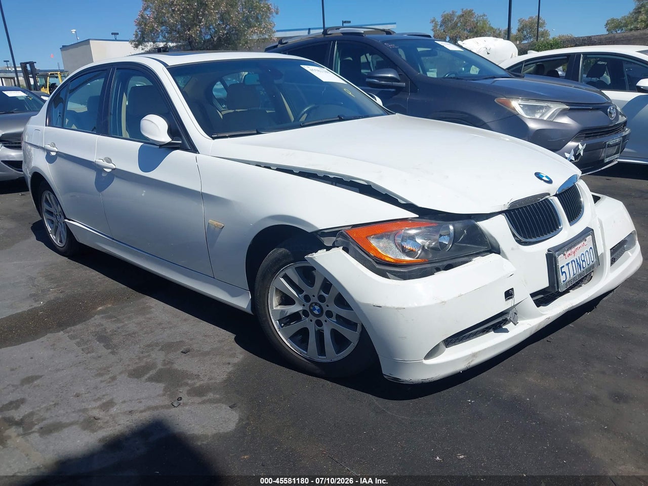WBAVB13556P****** · 2006 BMW 325I