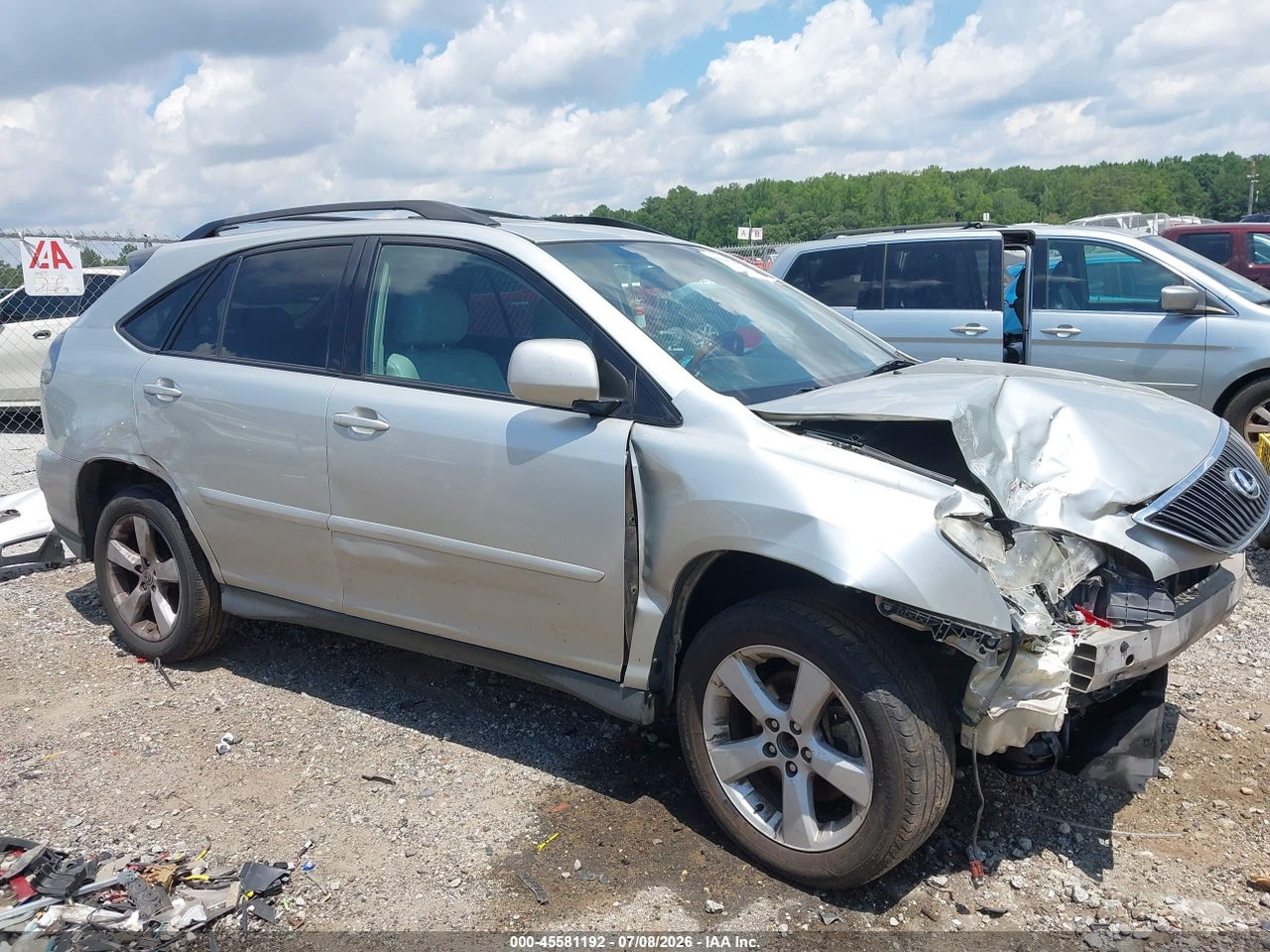 2T2GA31U64C****** · 2004 LEXUS RX 330