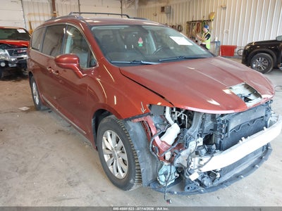 2C4RC1EG7JR****** · 2018 CHRYSLER PACIFICA TOURING L PLUS