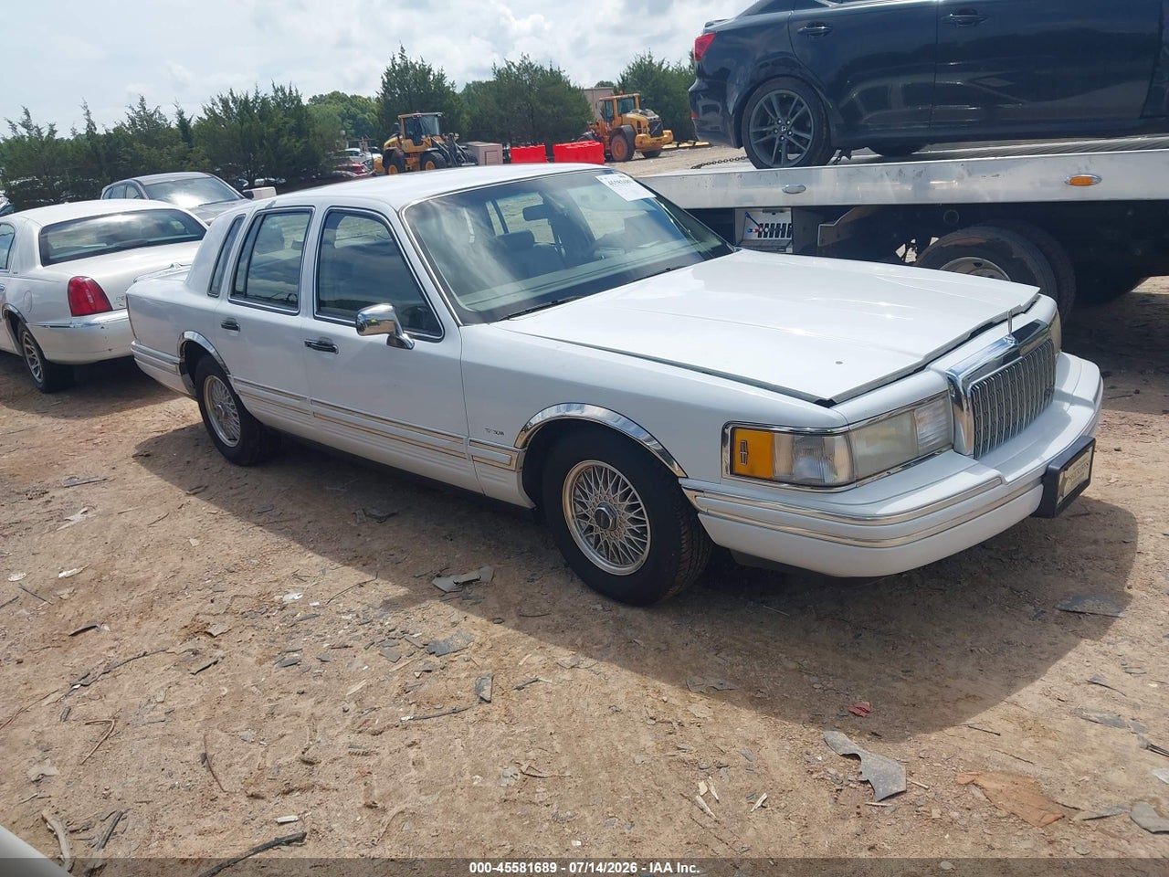 1LNLM81W9PY****** · 1993 LINCOLN TOWN CAR EXECUTIVE