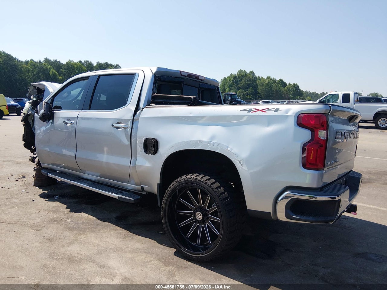2019 CHEVROLET SILVERADO 1500 LTZ · 3/10
