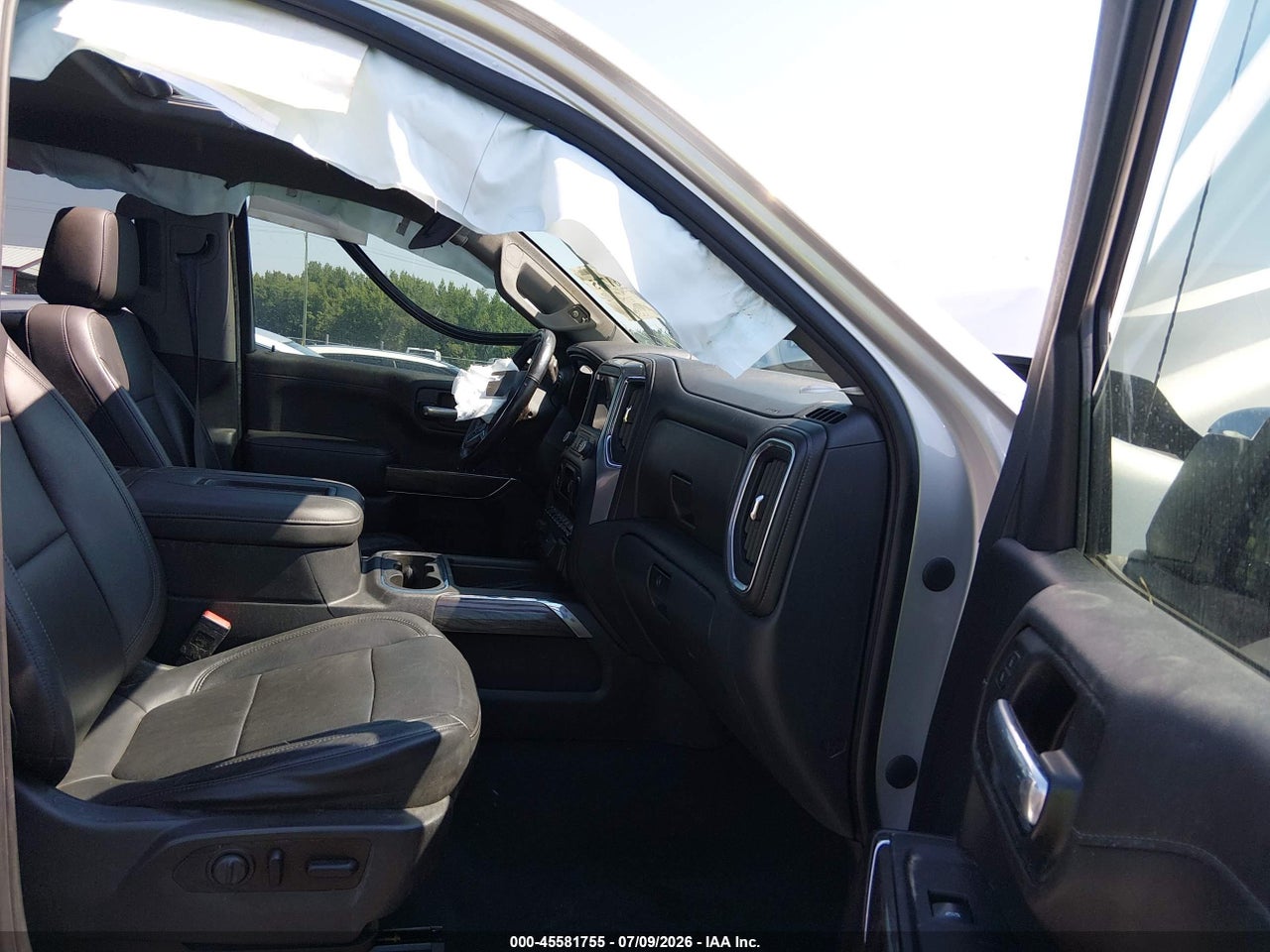 2019 CHEVROLET SILVERADO 1500 LTZ · 5/10