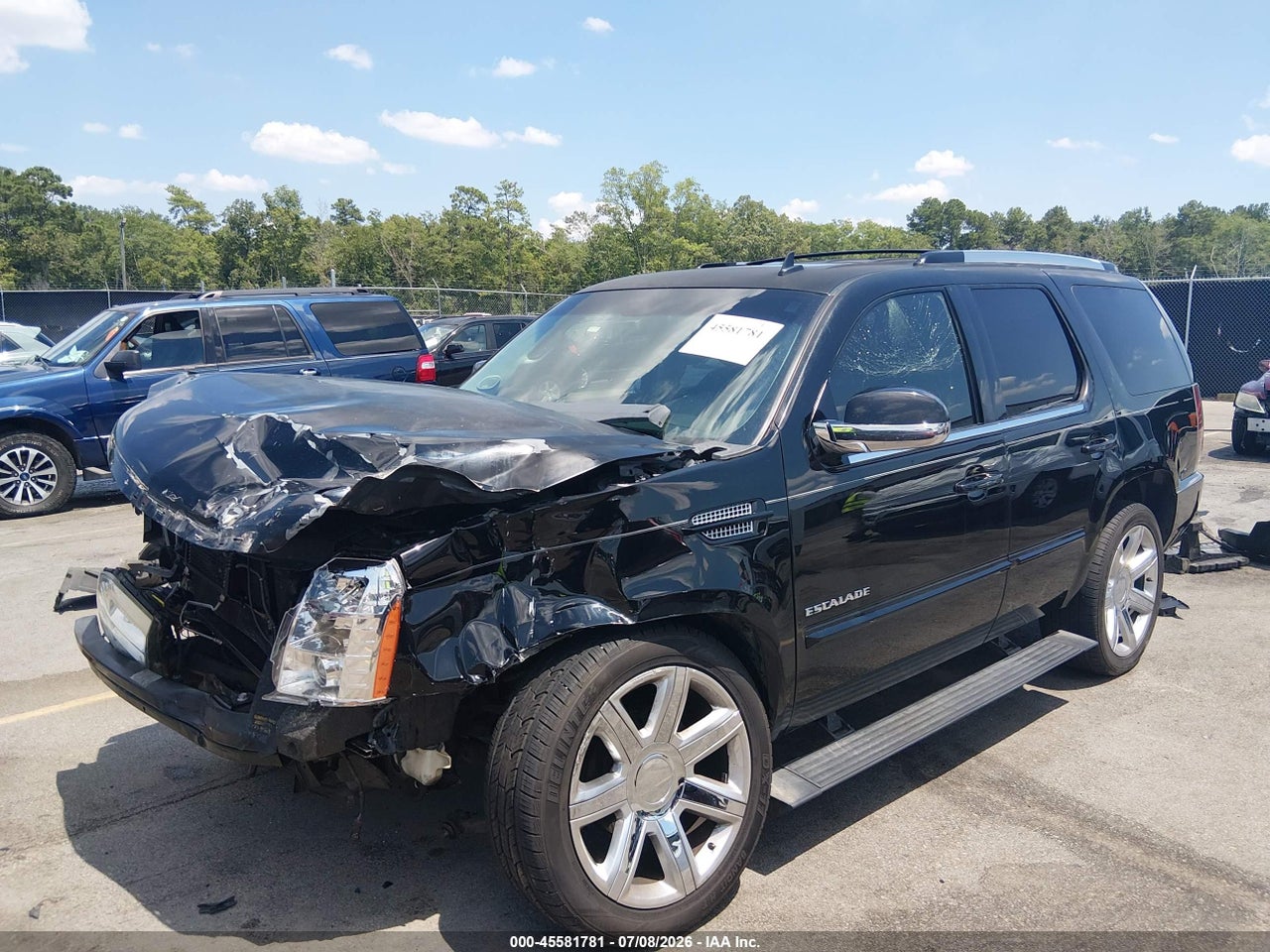 2013 CADILLAC ESCALADE PREMIUM · 2/11