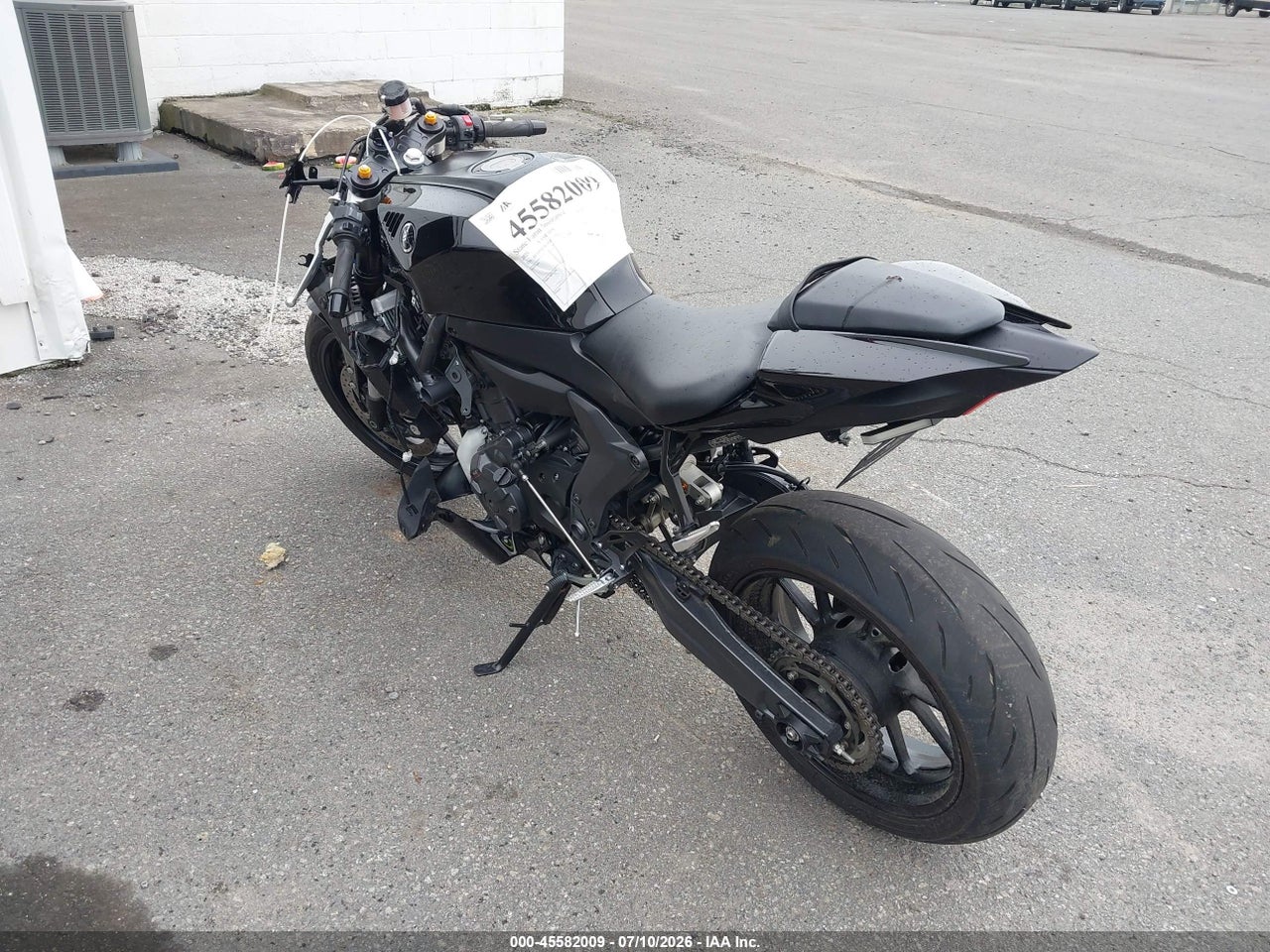 2025 YAMAHA YZFR7   · 3/11