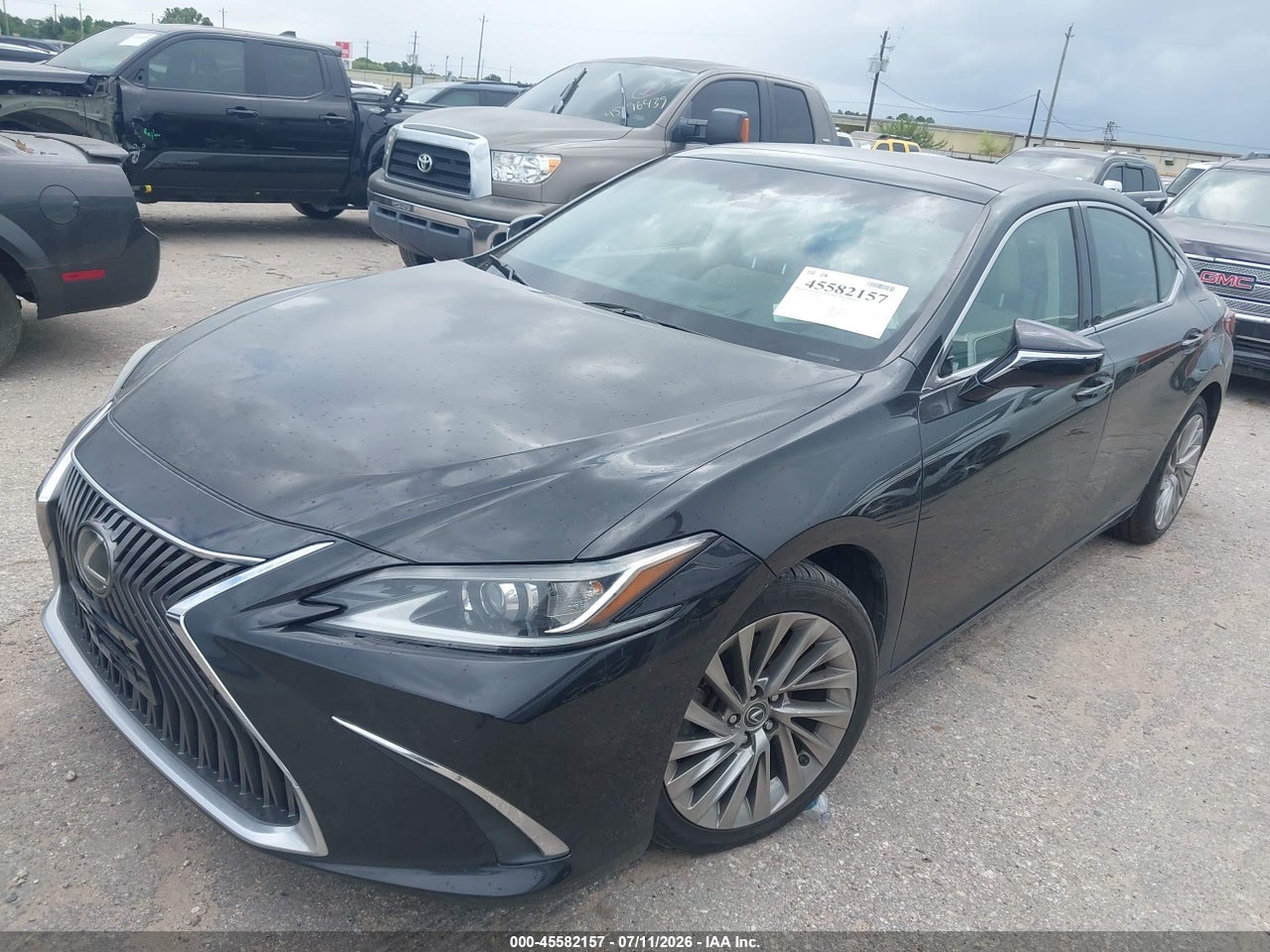2019 LEXUS ES 350 LUXURY · 2/11
