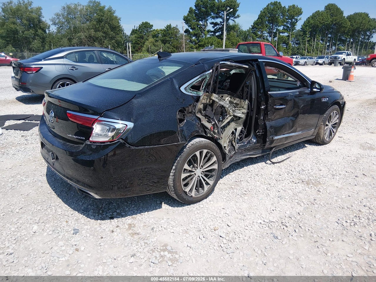 2017 BUICK LACROSSE ESSENCE · 4/11